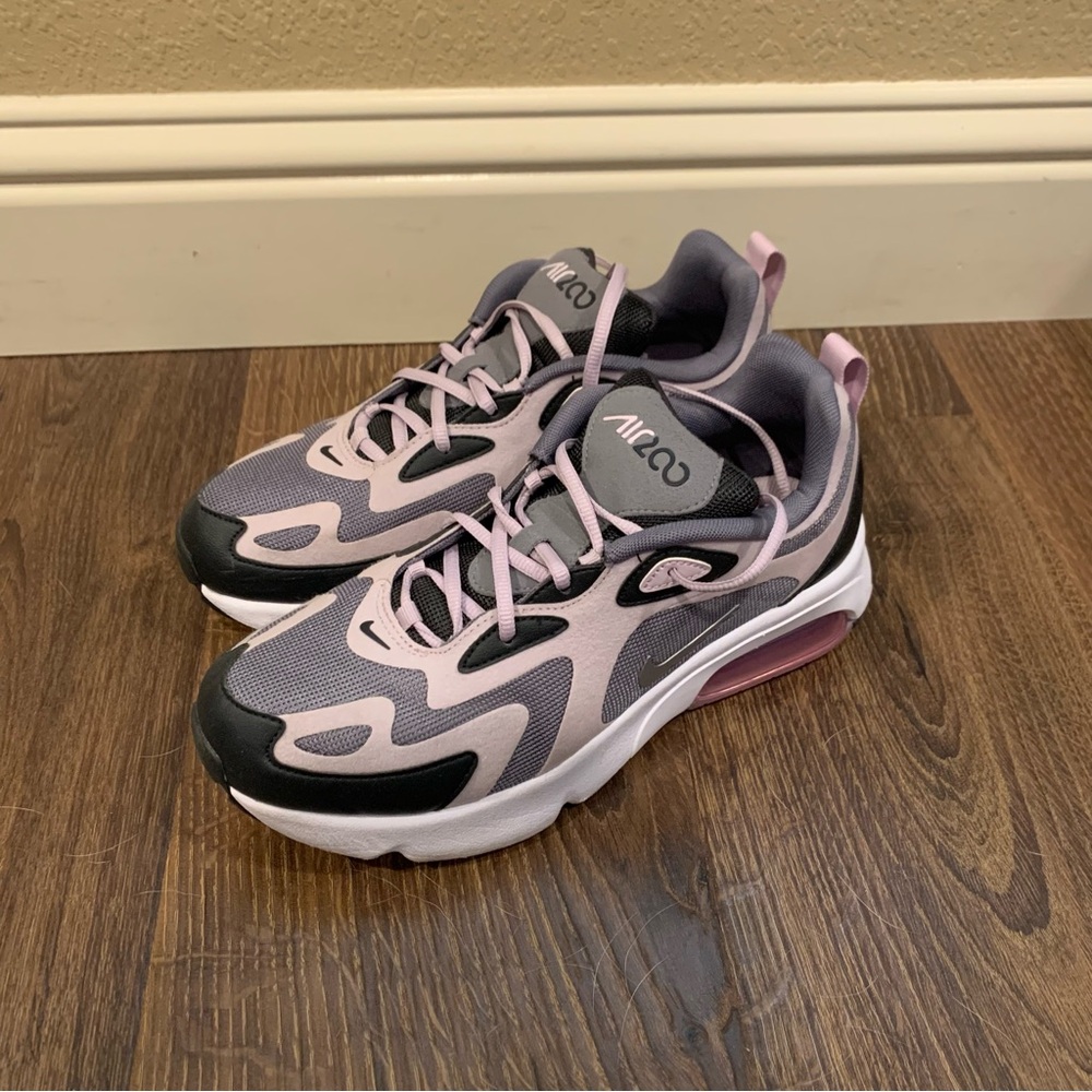 Nike Air Max 200